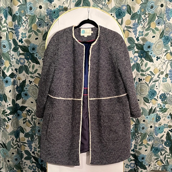 Boden Jackets & Blazers - 90. Boden blue and cream Tweed Coat
